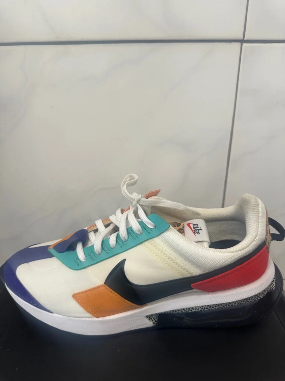 Nike Air Max Pre-Day SE - Picture 9 of 15